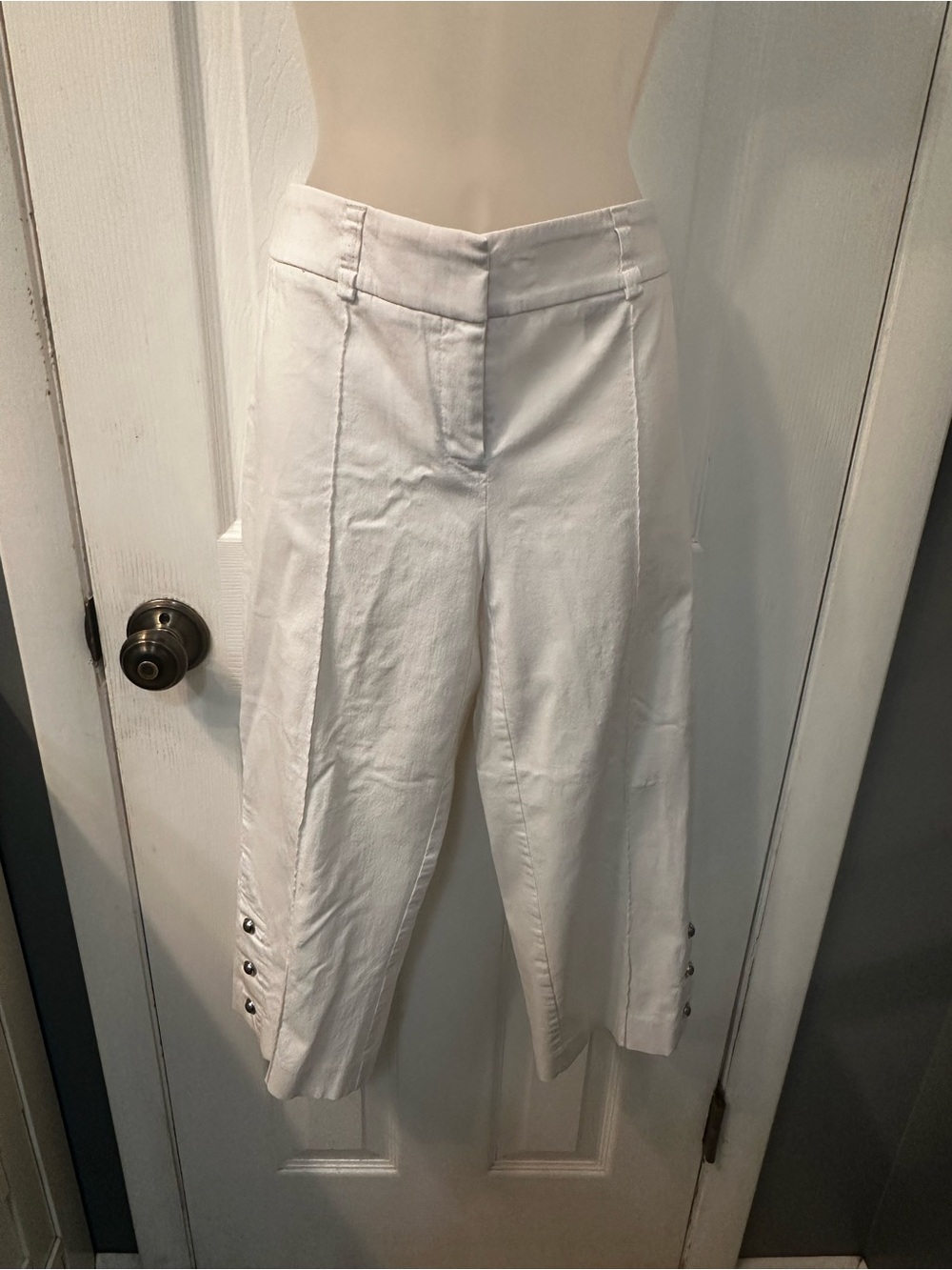 Style & Co. White Cropped Wide-Leg Capris with Button Cuffs